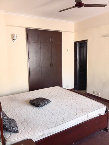 Bedroom in 2 BHK Apartment at Jaipuria Apartment, Dundahera – for Rent