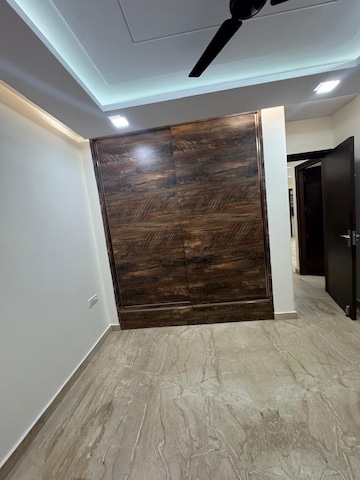 Room in 3 BHK Builder Floor at Rajouri Garden – for Sale