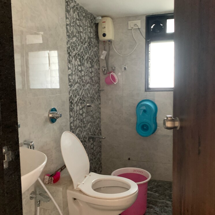 Bathroom, popular-terrace-chs 2 Bedroom 650 Sq.Ft. Apartment In Kastur Park Mumbai 7932192