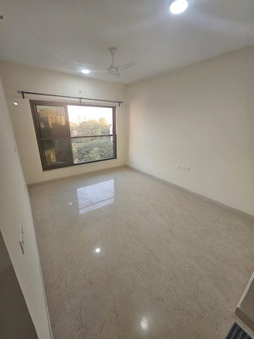 Room in 2 BHK Apartment at Godrej Nest Kandivali, Kandivali East – for Rent