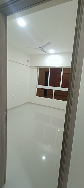 Master Bedroom in 3 BHK Apartment at Wadhwa TW Gardens, Kandivali East – for Rent