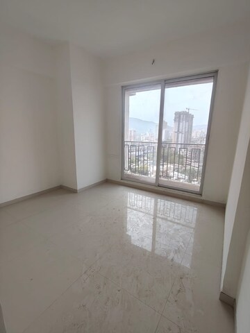 Room in 1.5 BHK Apartment at Chandrakant Society, Charai – for Rent