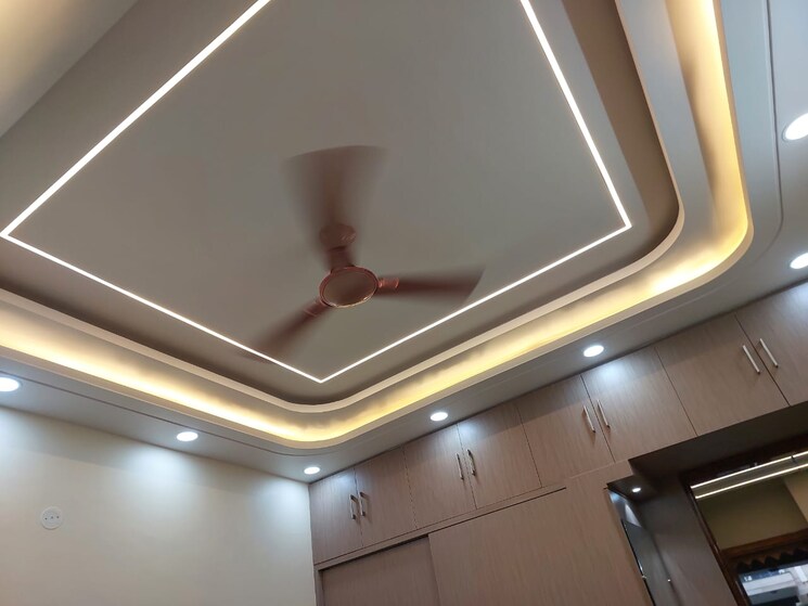 undefined, pandav nagar 6+ Bedroom 150 Sq.Yd. Independent House In Pandav Nagar Ghaziabad 7932675