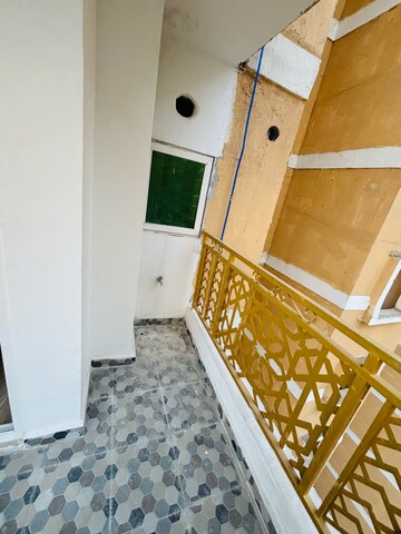 Furnished Amenities in 2 BHK Builder Floor at Alpha Ii Greater Noida – for Rent