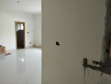Room in 2 BHK Apartment at Kalena Agrahara – for Sale