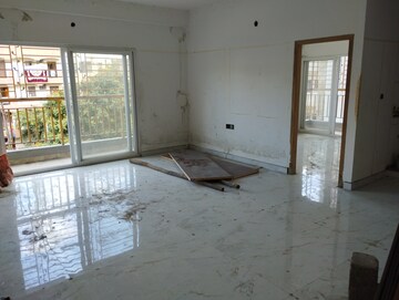 Room in 2 BHK Apartment at Kalena Agrahara – for Sale
