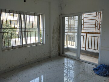 Room in 2 BHK Apartment at Kalena Agrahara – for Sale