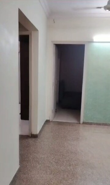 Room in 2 BHK Apartment at Valentine Apartments, Goregaon East – for Rent
