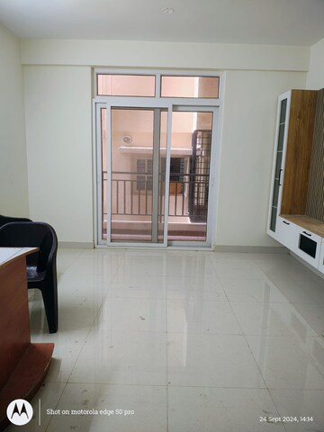 Room in 2 BHK Apartment at Kalena Agrahara – for Sale