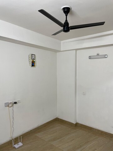 2 BHK Apartment For Rent in Migsun Vilaasa, Eta Ii Greater Noida