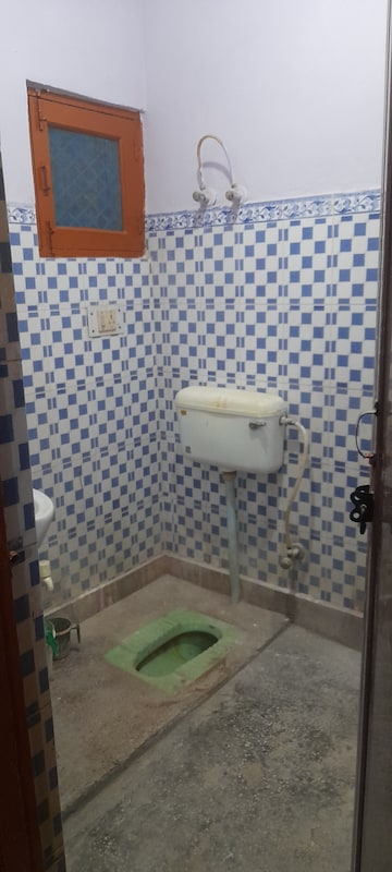 Bathroom in 2 BHK Builder Floor at Alpha Ii Greater Noida – for Rent