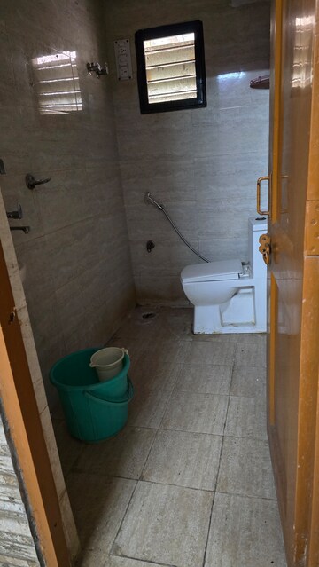 Attached Bathroom in 1 BHK Apartment at Sector 23 Dwarka – for Rent