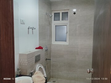 Bathroom in 3 BHK Apartment at ATS Le Grandiose, Sector 150 – for Rent