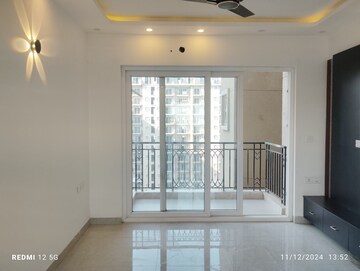 Room in 3 BHK Apartment at ATS Le Grandiose, Sector 150 – for Rent
