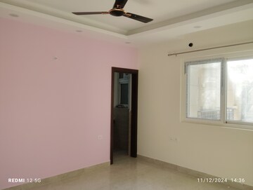 Room in 3 BHK Apartment at ATS Le Grandiose, Sector 150 – for Rent
