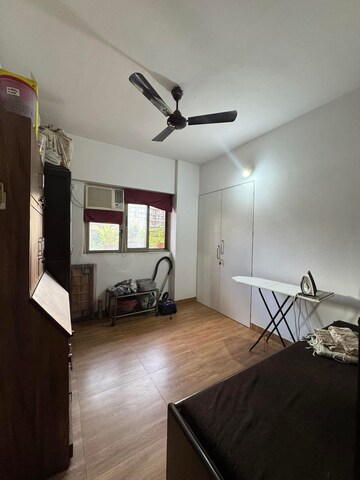 Bedroom in 2.5 BHK Apartment at Lodha Splendora Platino, Ghodbunder Road – for Sale