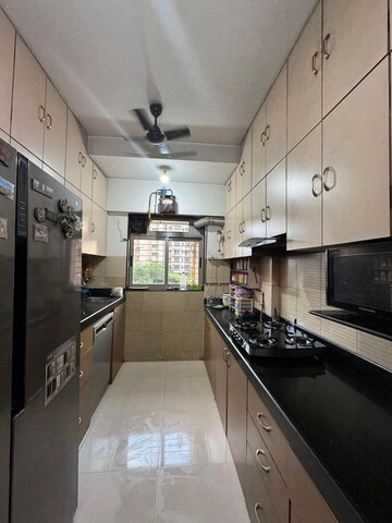 Kitchen in 2.5 BHK Apartment at Lodha Splendora Platino, Ghodbunder Road – for Sale