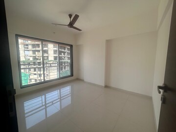 Room in 2 BHK Apartment at Sanghvi S3 Proxima, Chembur – for Rent