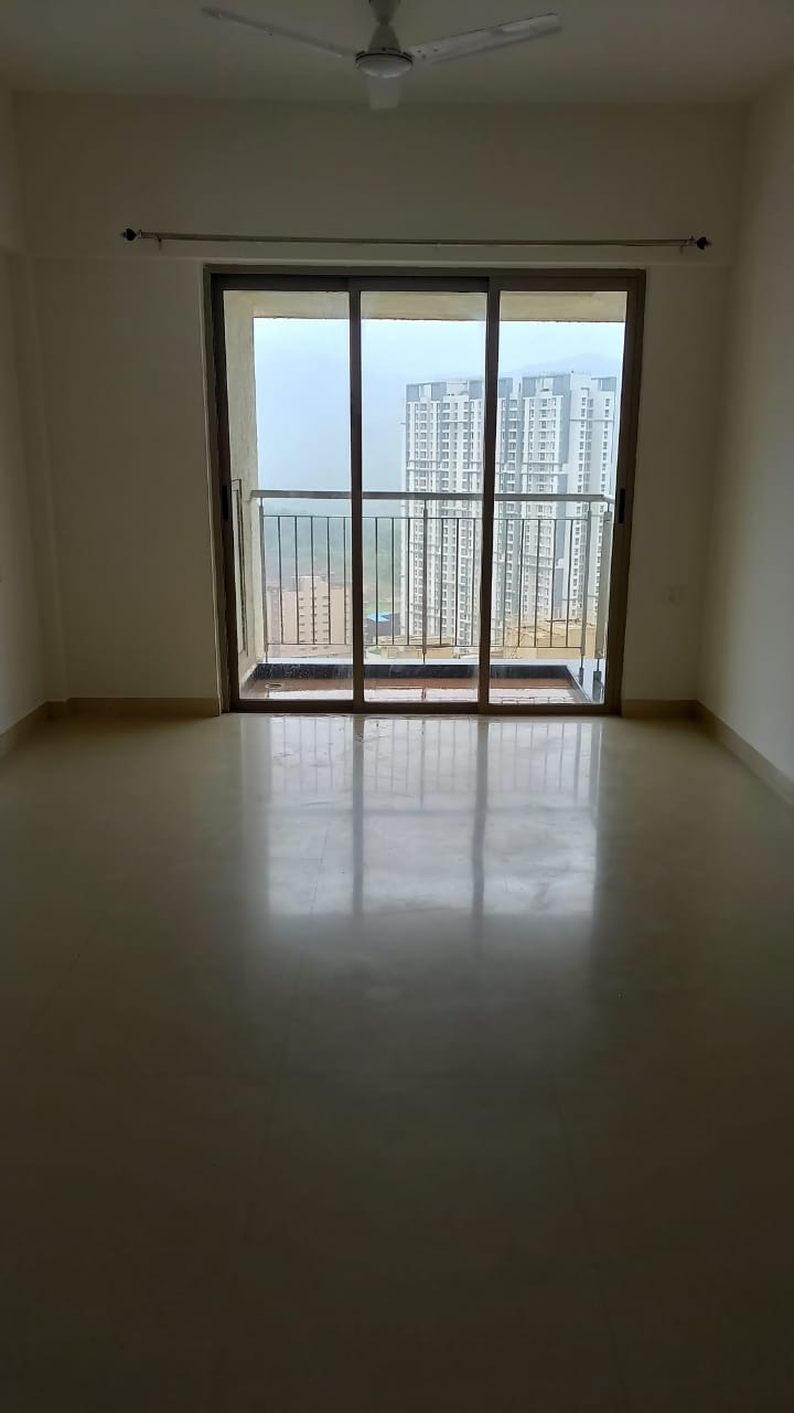 2.5 BHK + Extra Room Apartment For Sale in Lodha Splendora Tierra