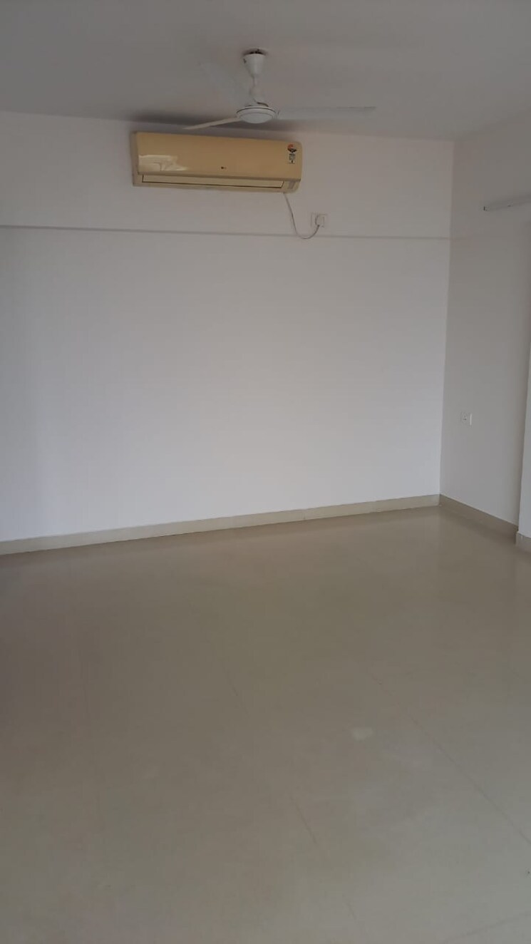 Room, lodha-splendora-tierra 2.5 Bedroom 850 Sq.Ft. Apartment In Ghodbunder Road Thane 7932936