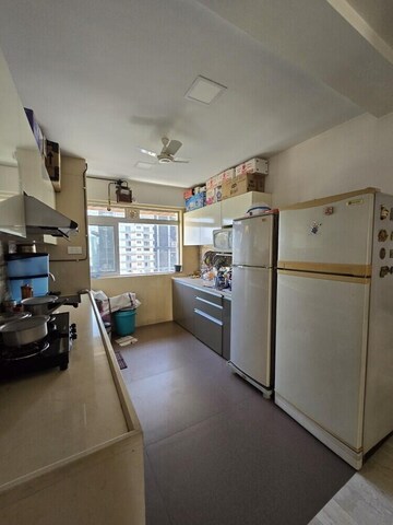 Team Area in 2 BHK Apartment at AR Elanza, Prabhadevi – for Sale
