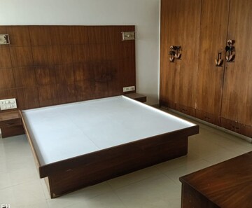 Bedroom in 2 BHK Apartment at Arjun CHS Vasant Vihar, Vasant Vihar – for Rent