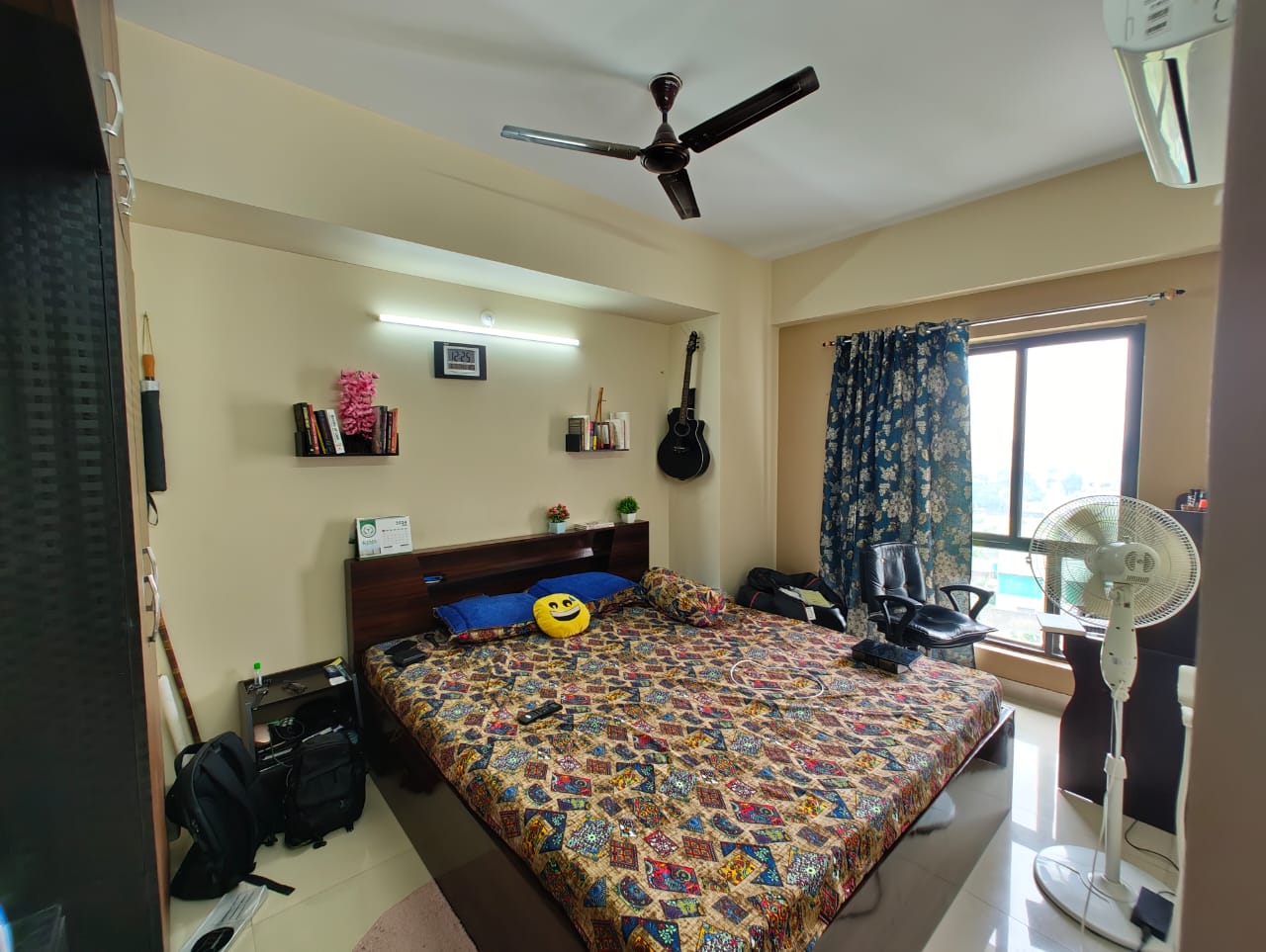 2 BHK + Pooja Room 860 Sq.Ft. Apartment in Metro Heights