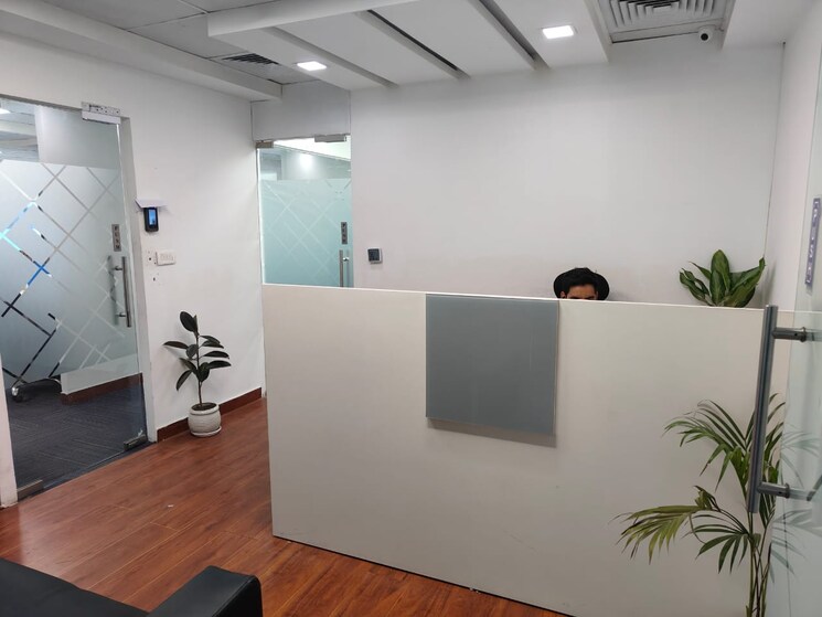 Team Area, sector 63 Commercial Office Space 250 Sq.Mt. In Sector 63 Noida 7932988