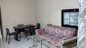 Living Room in 3 BHK Independent House at Sector 16 – for Rent
