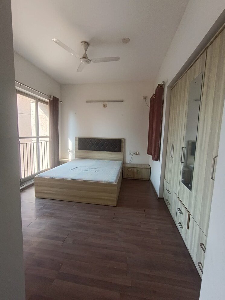 undefined, lodha-splendora-tierra 2.5 Bedroom 850 Sq.Ft. Apartment In Ghodbunder Road Thane 7932996