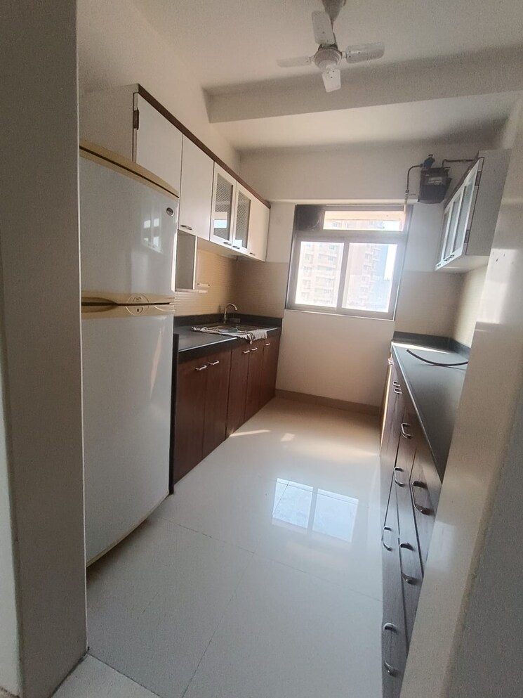 Kitchen, lodha-splendora-tierra 2.5 Bedroom 850 Sq.Ft. Apartment In Ghodbunder Road Thane 7932996