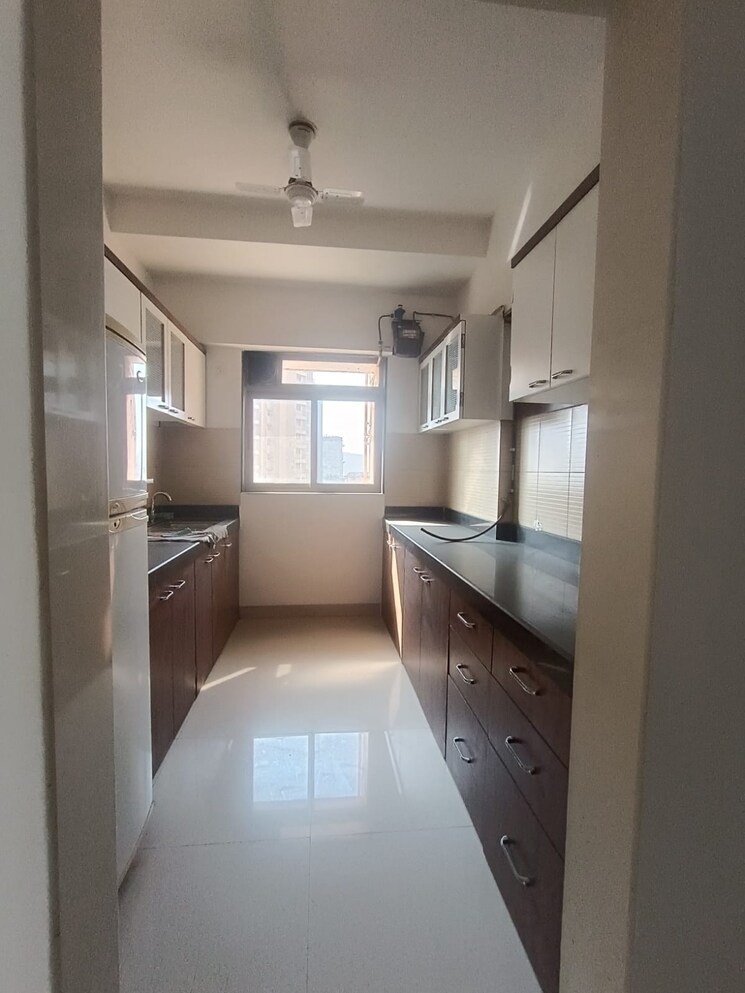 Kitchen, lodha-splendora-tierra 2.5 Bedroom 850 Sq.Ft. Apartment In Ghodbunder Road Thane 7932996