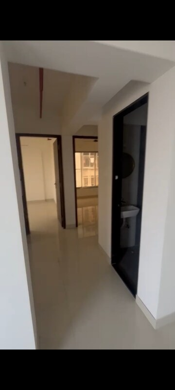 Master Bedroom in 2 BHK Apartment at Kurla East – for Rent