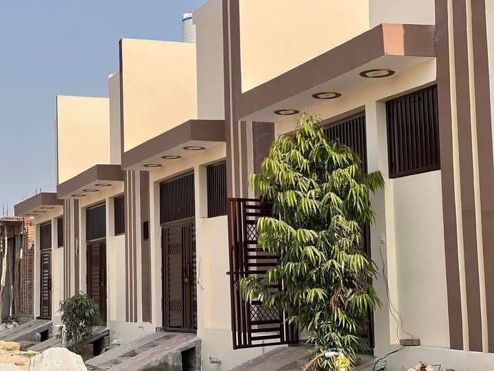 Plot For Sale in Shyam Kunj