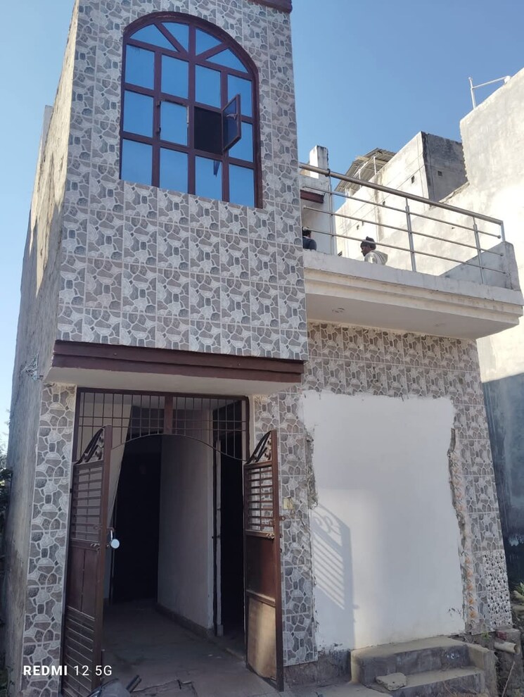 Exterior View, sai-dham-apartments-kulesara  90 Sq.Yd. Plot In Kulesara Greater Noida 7933051