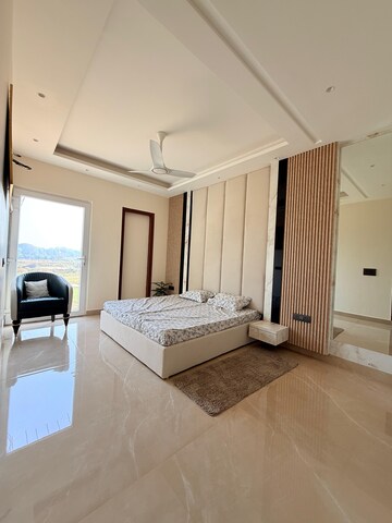Bedroom in 3 BHK Builder Floor at Amolik Aster Woods, Sector 98 – for Sale
