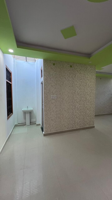 Room in 3 BHK Independent House at Nijampur Malhaur – for Sale