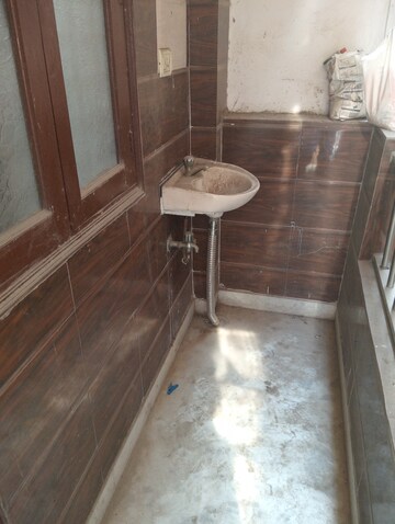 Attached Bathroom in 2 BHK Builder Floor at Govindpuri – for Rent