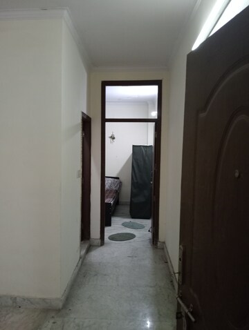 Building Lobby in 1 BHK Builder Floor at Govindpuri – for Rent