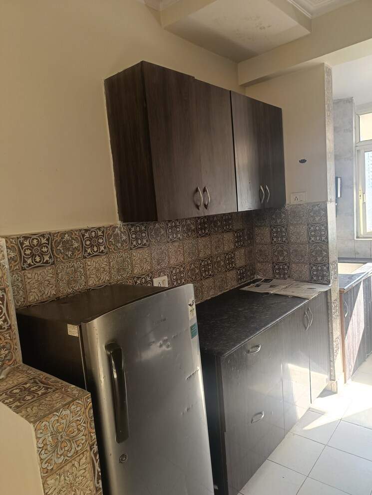 Kitchen, amrapali-silicon-city 2 Bedroom 1075 Sq.Ft. Apartment In Sector 76 Noida 7933125