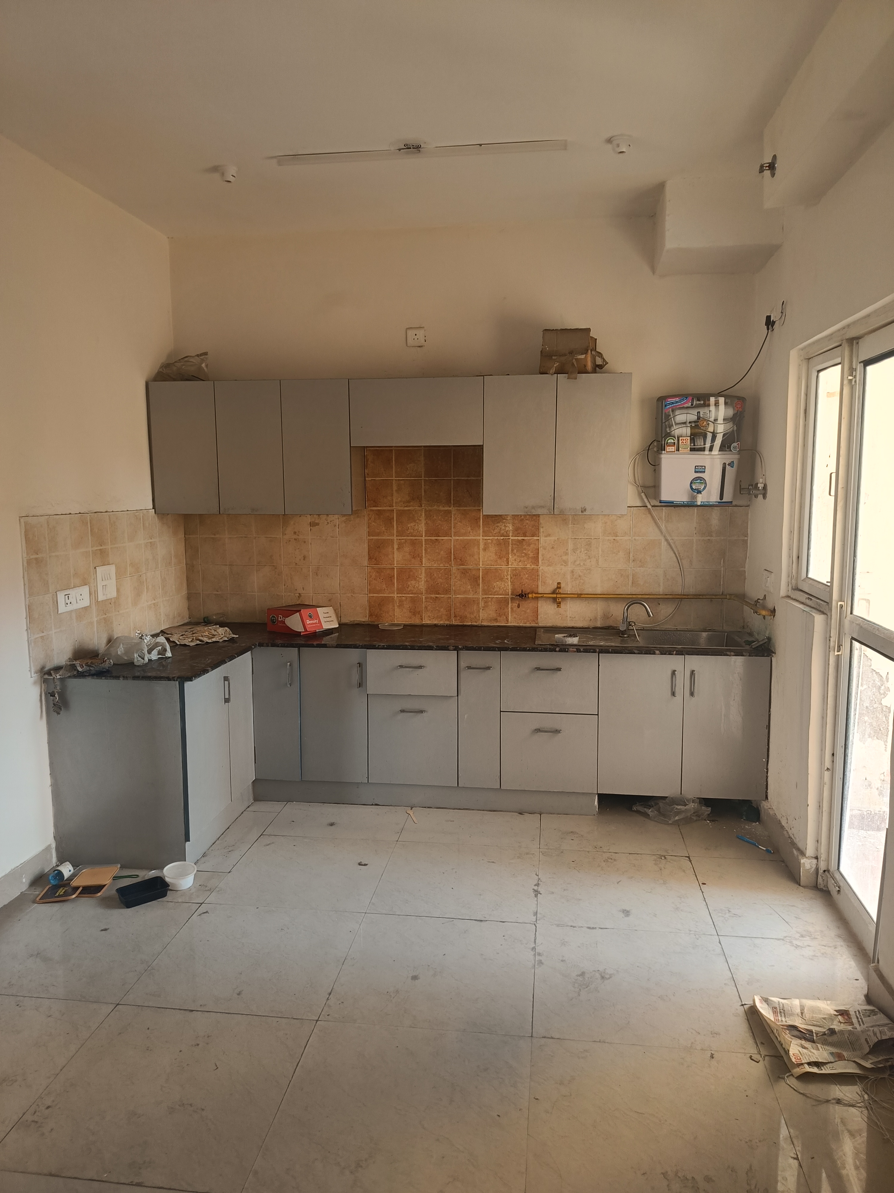 2 BHK + Pooja Room Apartment For Sale in Amrapali Silicon City