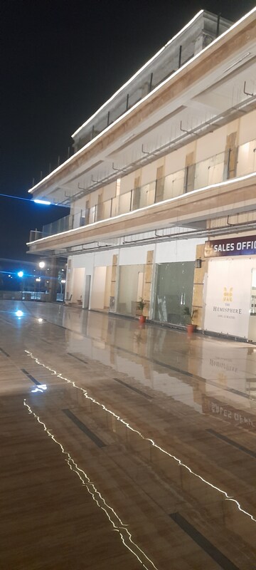  Shop – Exterior View View at Migsun Vilaasa Walk, Eta Ii Greater Noida - for Sale