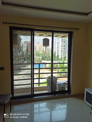 Room in 1 BHK Apartment at Raunak Delight, Owale – for Rent