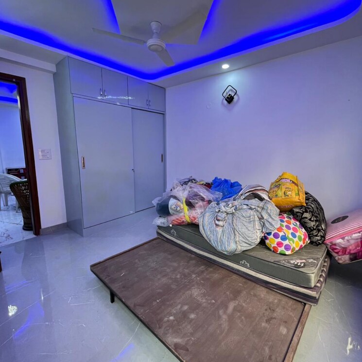 Room, panchsheel vihar 4 Bedroom 140 Sq.Yd. Builder Floor In Panchsheel Vihar Delhi 7933218