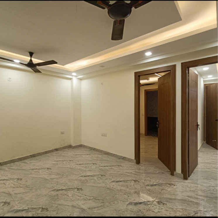 Room, panchsheel vihar 3 Bedroom 110 Sq.Yd. Builder Floor In Panchsheel Vihar Delhi 7933227