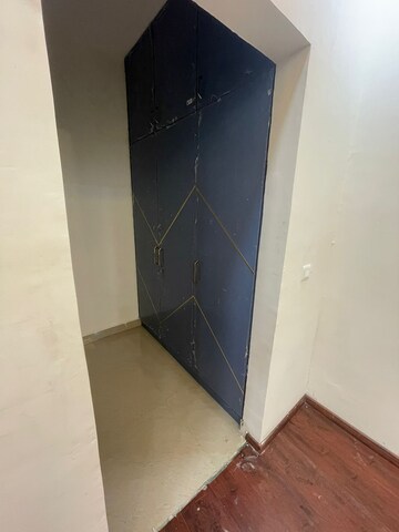Staircase in 3.5 BHK Apartment at Jaypee Kalypso Court, Sector 128 – for Rent