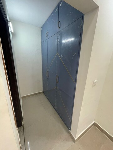 Building Lobby in 3.5 BHK Apartment at Jaypee Kalypso Court, Sector 128 – for Rent