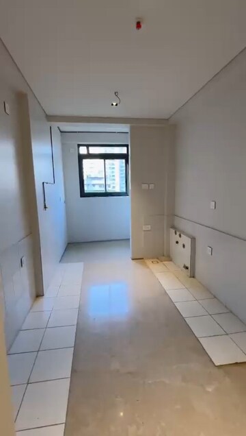 Room in 3 BHK Apartment at Rustomjee Seasons, Bandra East – for Sale