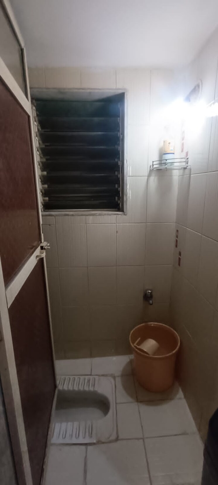 Bathroom, venkateshwar-nagar-chs 1 Bedroom 600 Sq.Ft. Apartment In Bhayandar East Thane 7933339