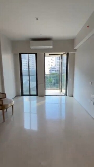 Room in 6 BHK Penthouse at Rustomjee Seasons, Bandra East – for Sale